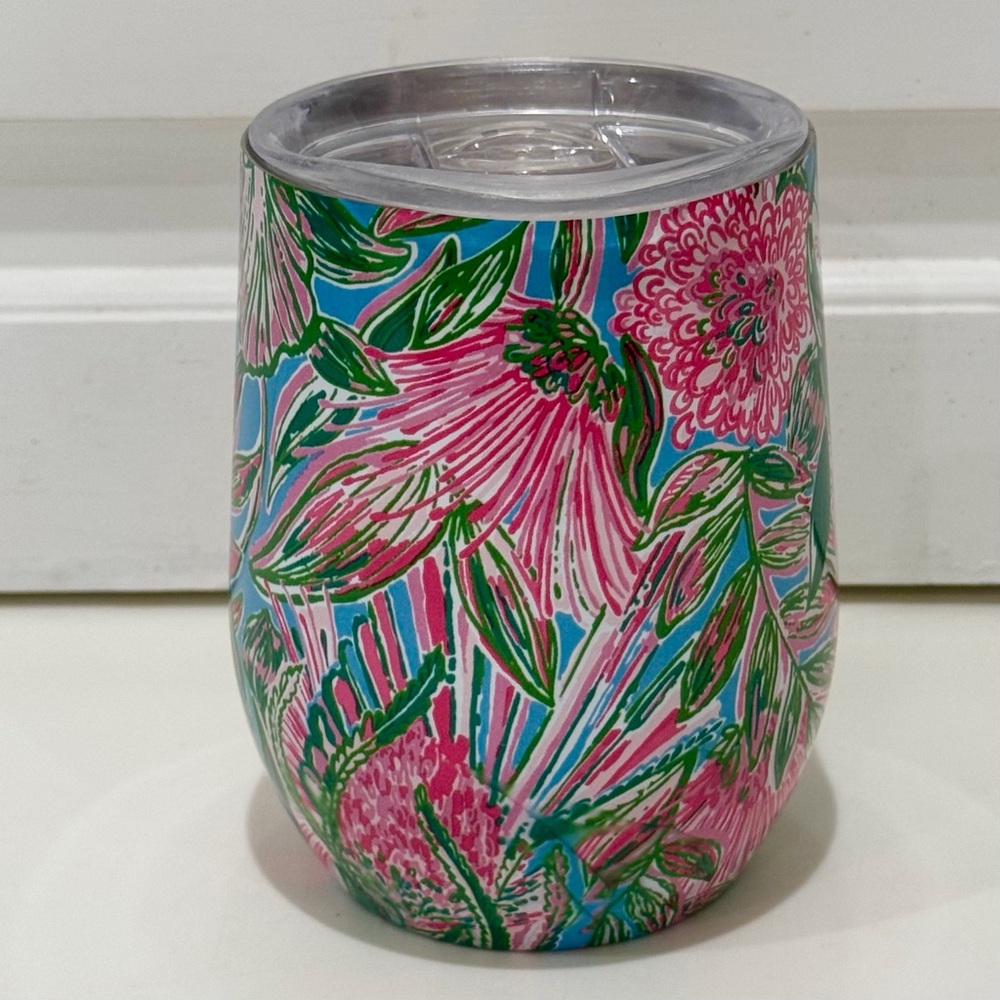 Lilly Pulitzer Comin’ In Hot 12 Oz Stemless Insulated Tumbler